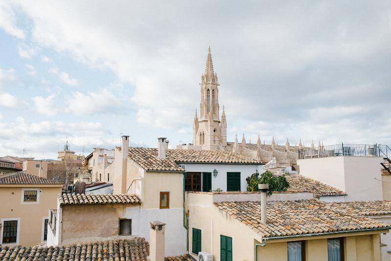 Hotel Antigua Palma - Casa Noble ภายนอก รูปภาพ The bell tower of the church of San Bartolomé